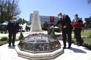 El presidente turco Recep Tayyip Erdogan en una ceremonia para conmemorar el aniversario del golpe de estado, el 15 de julio del 2021. (Foto AP)