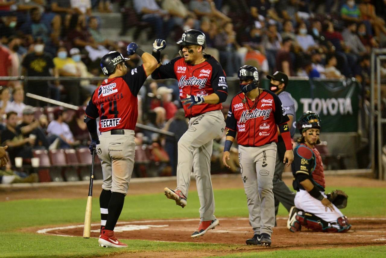 Pedro Strop bajó el telón manteniendo la ventaja para Sultanes y consiguiendo su segundo salvamento de la temporada al retirar los últimos 4 outs del juego.