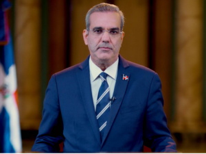 Presidente Luis Abinader hablará esta noche al país  