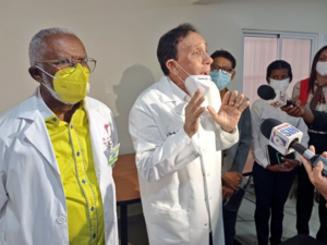 Cruz Jiminian sugiere que vacunación anti-COVID sea obligatoria 