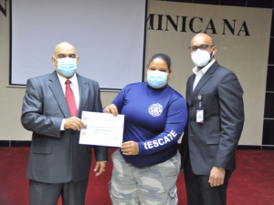 Liga municipal imparte entrenamiento del uso de drones a bomberos del país