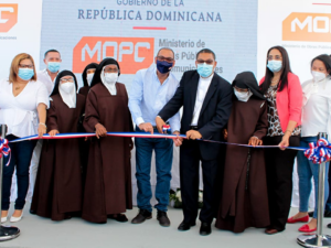 Entregan reconstruido monasterio a Hermanas Carmelitas en Azua