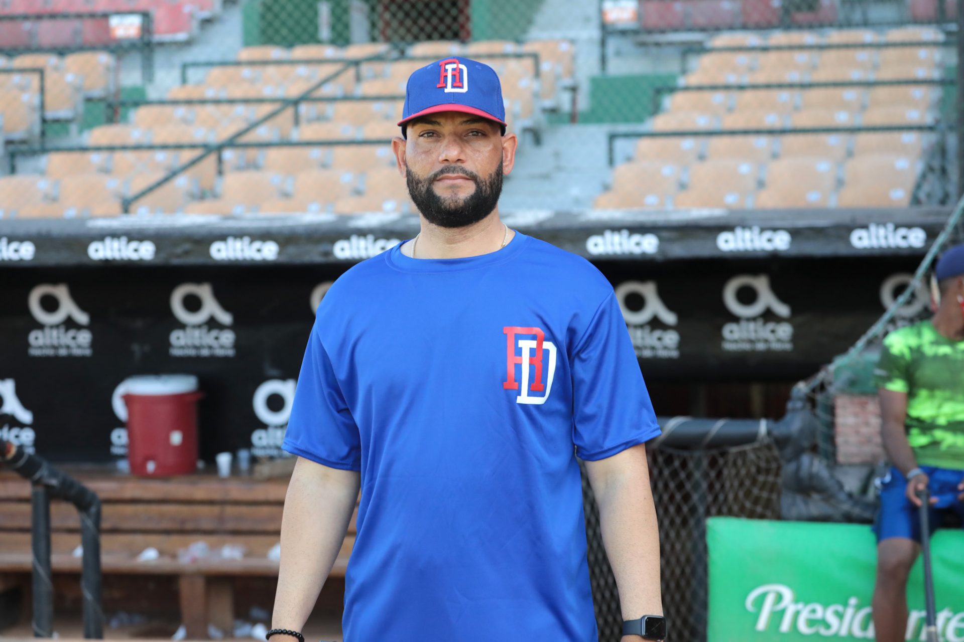 Héctor Borg, dirigente del equipo dominicano de béisbol de mayores, recibió el alta médica tras anunciarse su rebase de covid-19