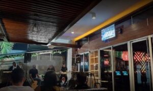Clúster de Bares y Discotecas de Santiago solicita facilidades para rescatar sector