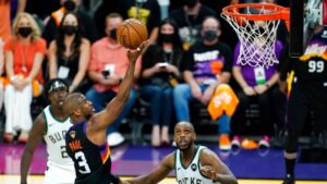 Chris Paul guió a Phoenix Suns a la victoria en el primer partido de la final de la NBA