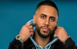 Imponen sanción a Dj Adoni por “teteo móvil” en el Cibao