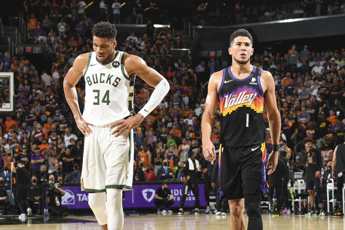 Bucks derrotan a Suns y toman la delantera en las Finales de la NBA