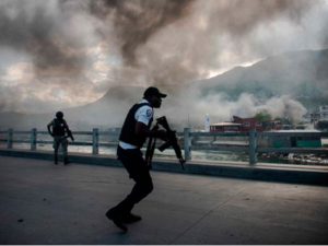 Los haitianos exigen justicia por Moise con protestas