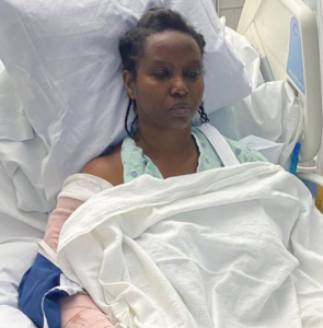 Martine Moïse, viuda del presidente de Haití, Jovenel Moïse, agradeció a los médicos que le han atendido mientras permanece hospitalizada 