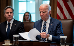 El presidente de Estados Unidos, Joe Biden, reunió este martes a su gabinete al cumplirse los primeros seis meses de su llegada a la Casa Blanca 