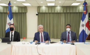 Santo Domingo, RD.- La Comisión Permanente de Justicia y Derechos Humanos del Senado recibió  la visita del presidente Poder Judicial, Luis Henry Molina Peña