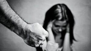 Especialistas abordan impacto de la violencia en el deterioro de la salud mental