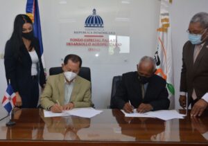 FEDA y el IDIAF firmaron un acuerdo de colaboración, con la finalidad de impulsar la producción de peces en la República Dominicana