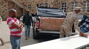 Cesfront informó que incautó, durante un enfrentamiento, 480,000 unidades de cigarrillos marca Capital, a un individuo que se trasladaba en una camioneta