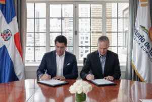 Collado firma acuerdos con líneas aéreas y tour operadores en  EE.UU