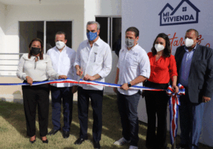 Presidente Abinader encabeza varias inauguraciones en  SDN