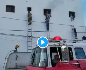 Una enfermera falleció esta noche por inhalación de humo en el incendio que se produjo en la Clínica Canela 2, en La Romana