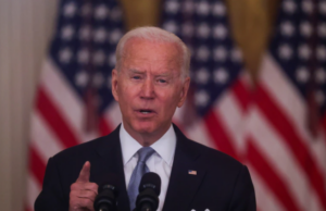 El presidente Joe Biden insistió que la misión de Estados Unidos en Afganistán concluyó hace tiempo y, 