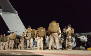 El primer avión A400M de las Fuerzas Armadas que volará de España a Dubai (Emiratos Árabes) para participar en la primera fase de repatriación del personal 