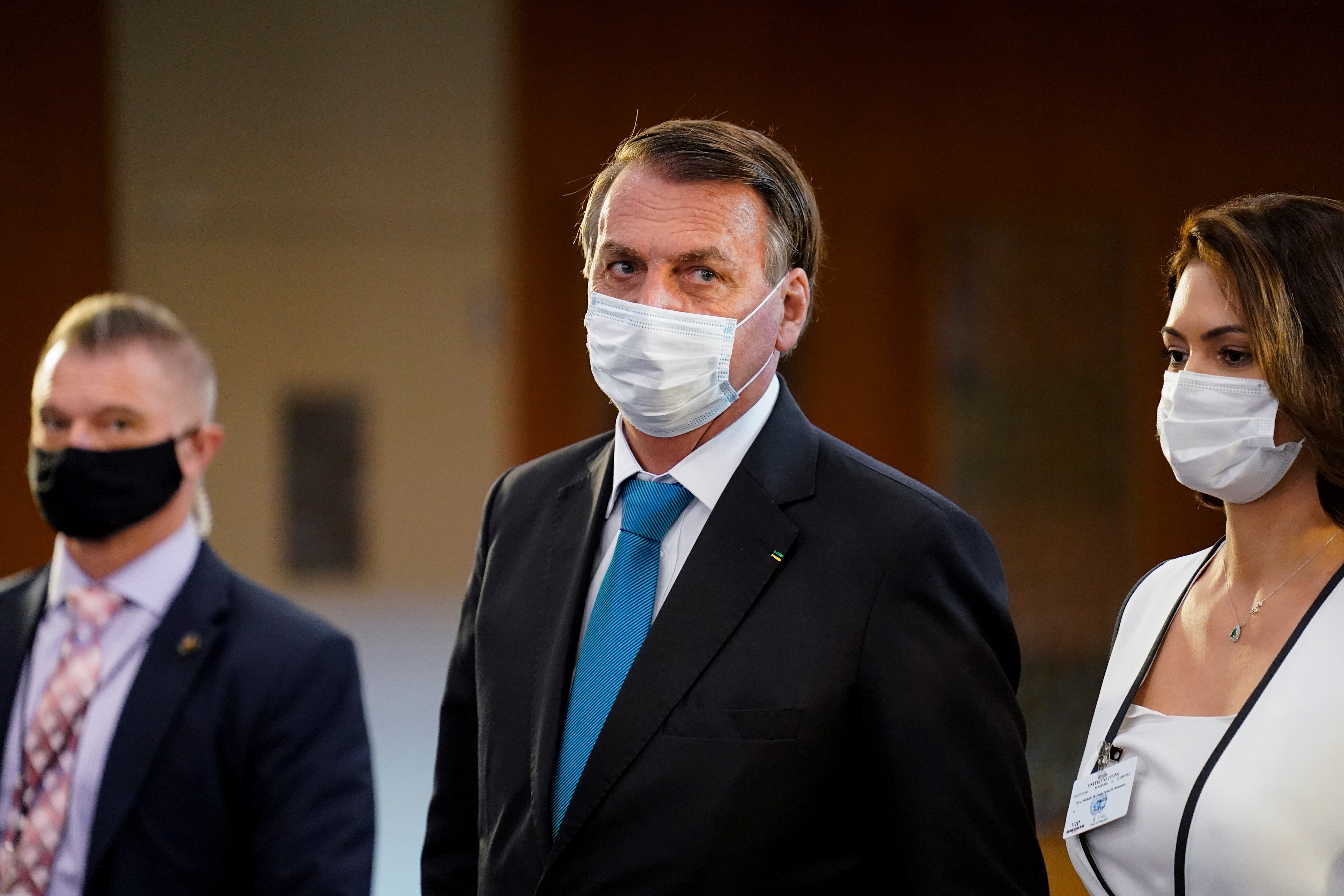 Piden cuarentena para Bolsonaro y la comitiva que fue a la ONU