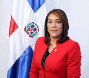 Diputada destaca inclusión de dominicanos en programa Familia Feliz  