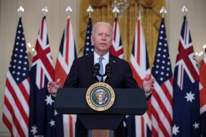 Biden recortará impuestos para familias de clase media