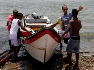 Apoyarán a pescadores de Boca Chica y La Caleta impactados por veda 