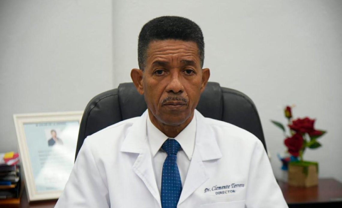 Suben a ocho los ingresos diarios por dengue en Hospital Robert Reid