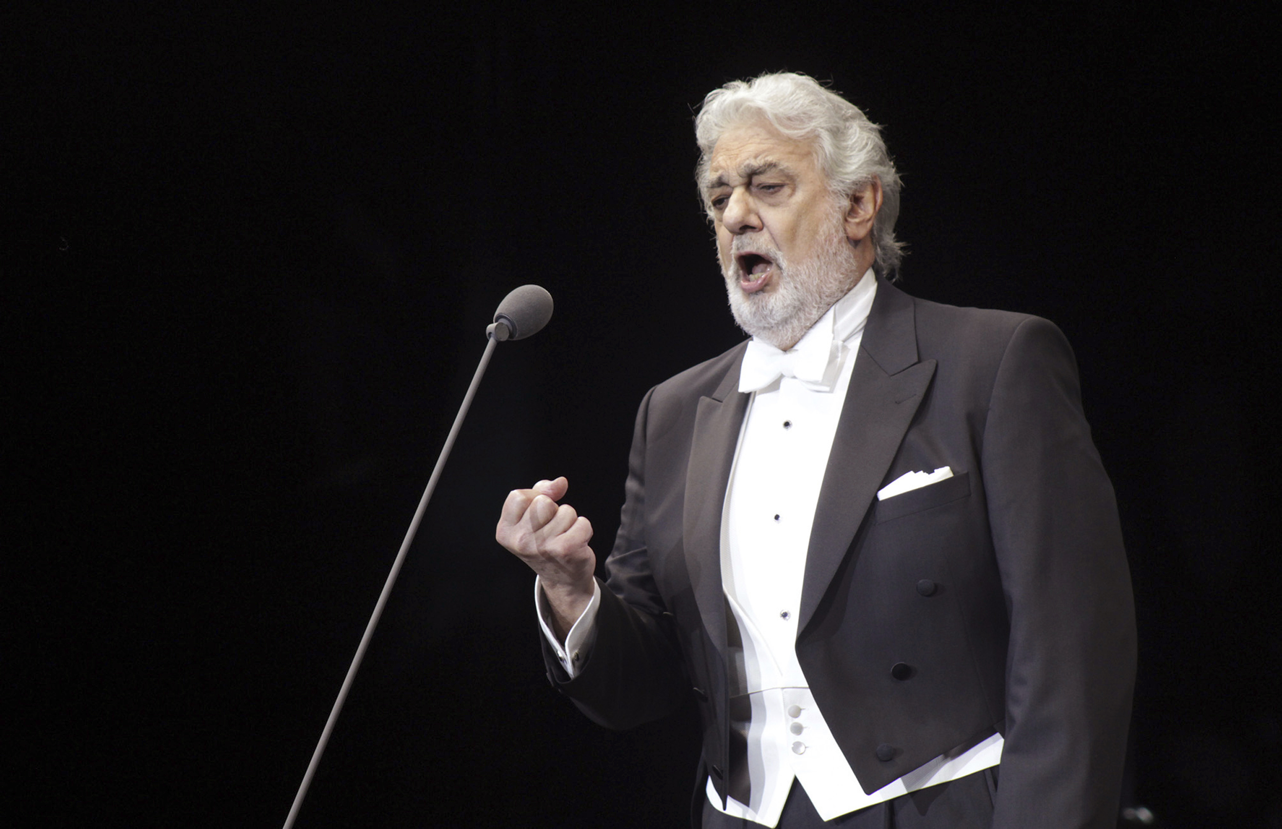 Nombran a Plácido Domingo "Caballero de la Orden de Skënderbej"