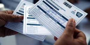 Continúa debate en torno a resolución que exige tarjeta de vacunación 