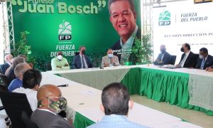 Fuerza del Pueblo y PLD se enfrentan por precampaña a destiempo  