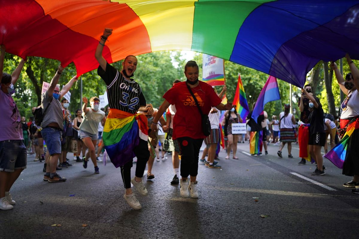 Francia prohíbe las terapias de conversión de homosexuales