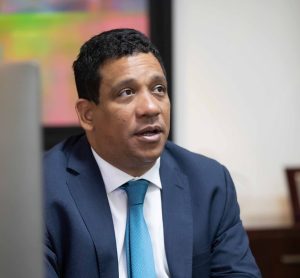 Contrataciones Públicas afirma es tema del pasado procesos irregulares