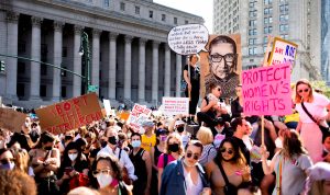 Miles de mujeres marchan en EE.UU en defensa del derecho al aborto