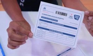 Expectativas por obligatoriedad de presentar tarjeta vacunación este lunes 