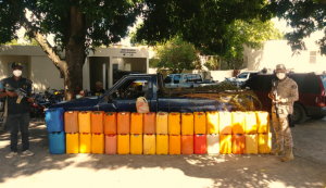 CESFRONT decomisa 229 galones de gasolina serían trasladados Haití