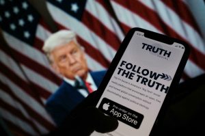 Hackean red social de Trump poco después del anuncio de su lanzamiento