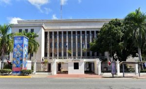 Tras destitución de Roberto Fulcar Ministerio de Educación se mantiene operando normalTras destitución de Roberto Fulcar Ministerio de Educación se mantiene operando normal