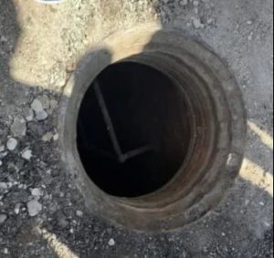 Empleado del INAPA muere atrapado en una alcantarilla en Azua