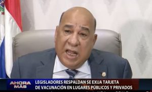 Legisladores apoyan exijan tarjeta de vacunación en diferentes lugares
