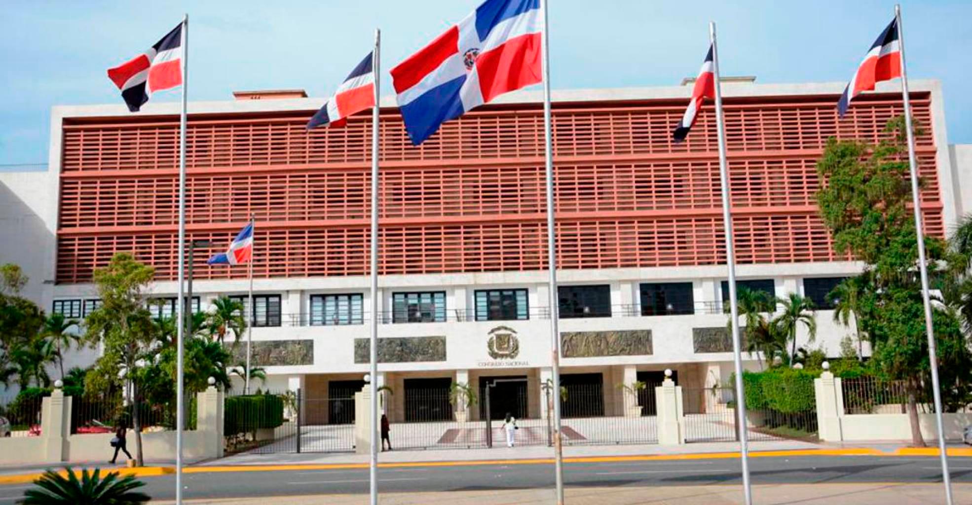 Agilizan trabajos en el Congreso para recibir al presidente Abinader