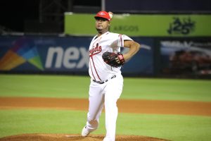 IVAN NOVA guio al escogido en la victoria sobre el licey