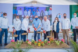 Luis Abinader da primer palazo para ampliación Aeropuerto del Cibao