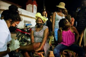 Haitianos en México presionan para que les permitan moverse libremente