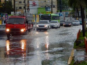 Onamet prevé aguaceros con tronadas durante la tarde