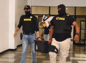 Se aplazó para el viernes 12 de este mes el conocimiento de medidas de coerción contra los 15 imputados por narcotráfico apresados en la operación Larva