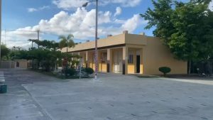 Centros educativos suspenden docencia tras registrarse caso de Covid-19 