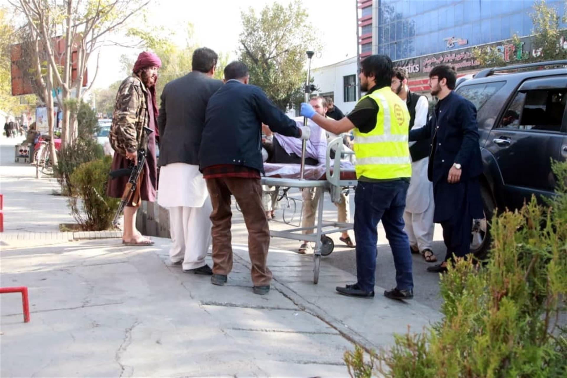 Kabul: 9 heridos en ataque con explosivos a un hospital militar