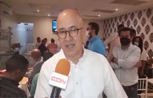 Domínguez Brito pide al gobierno no actuar por envión en tema haitiano