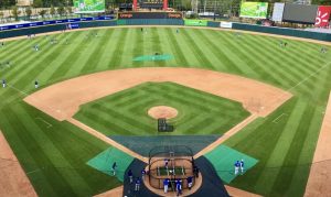 Público responde a Águilas-Licey pese a fuerte acaparamiento de boletas